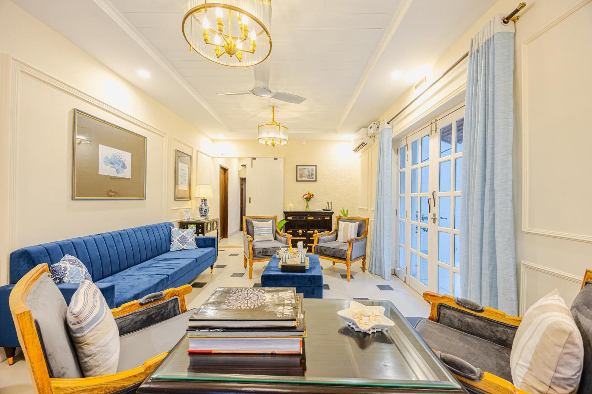 Elivaas 4 Bhk Villa Near Beach With Private Pool & Bar - Casa Boa Vida Кандолим Экстерьер фото