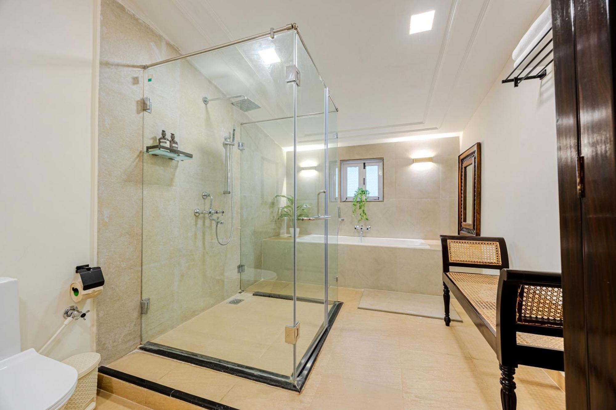 Elivaas 4 Bhk Villa Near Beach With Private Pool & Bar - Casa Boa Vida Кандолим Экстерьер фото