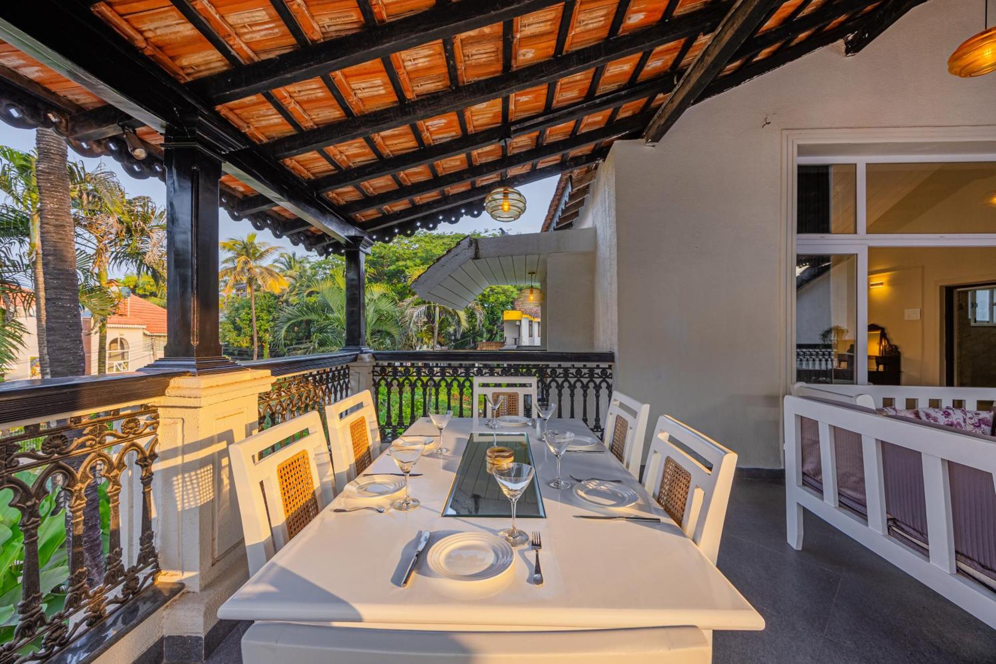 Elivaas 4 Bhk Villa Near Beach With Private Pool & Bar - Casa Boa Vida Кандолим Экстерьер фото